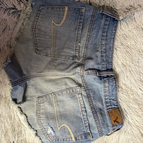 AM Jean Shorts - Picture 3 of 3